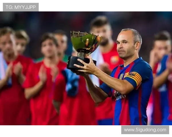 佩德里与哈维技术风格与中场组织能力相似性分析 佩德里与哈维技术风格与中场组织能力相似性分析