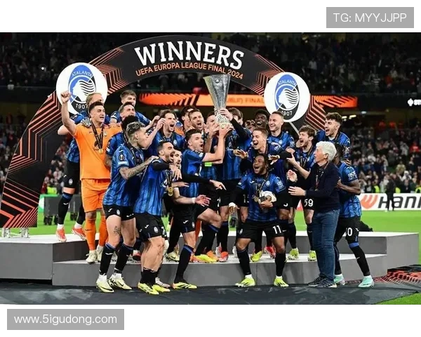 国际米兰战术依赖:防反“慢”下来的背后,是中场控制力的断层危机? 国际米兰战术依赖:防反“慢”下来的背后,是中场控制力的断层危机?